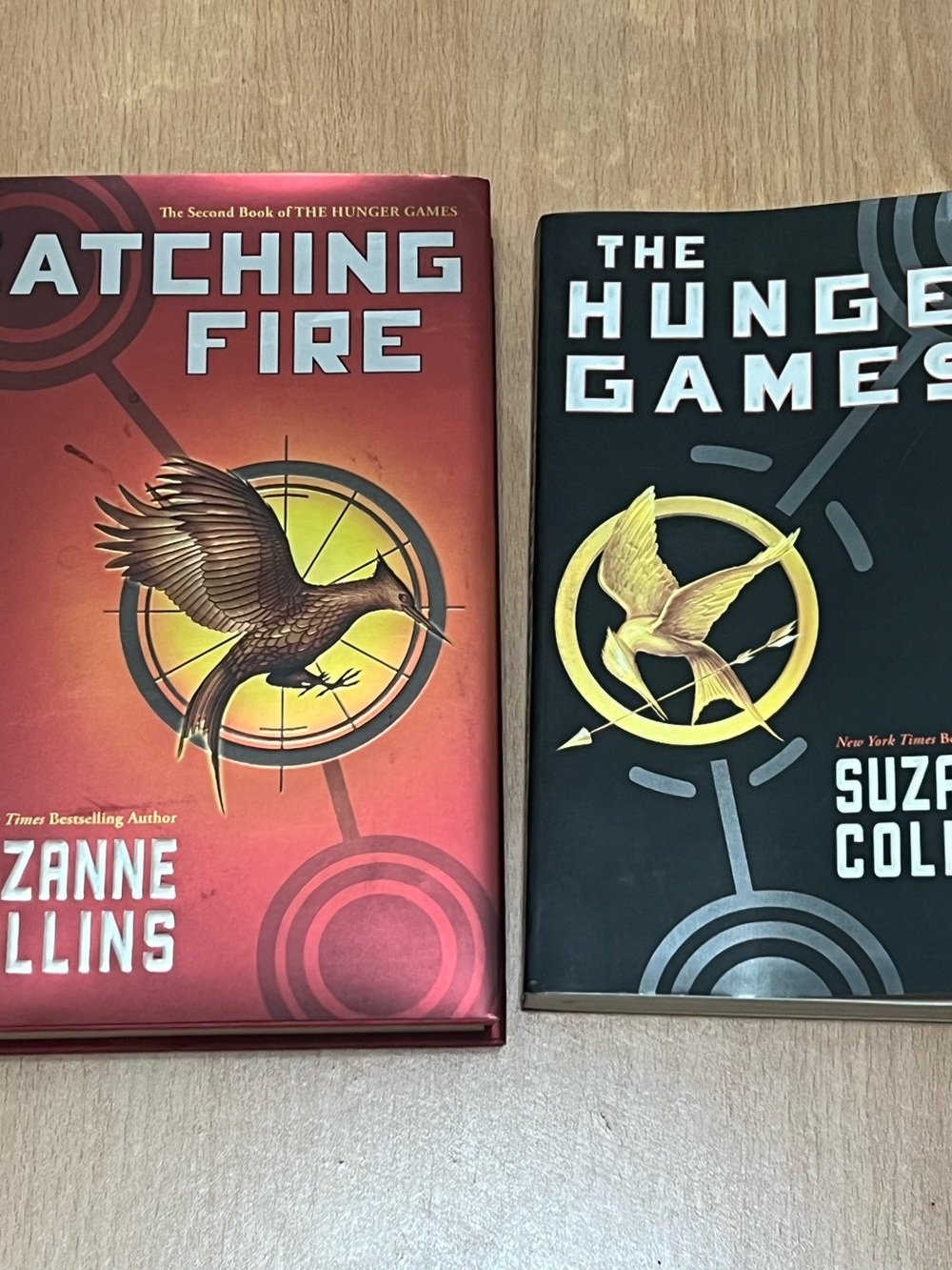 The Hunger Games Series Collector Set - - Red & Black Covers